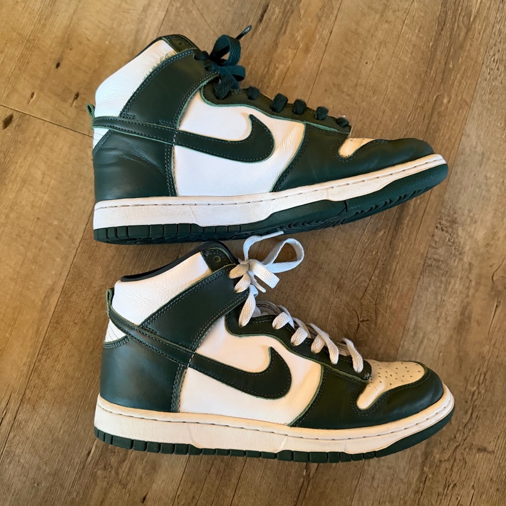 Nike Dunk High SP | Spartan Green - Picture 4 of 9
